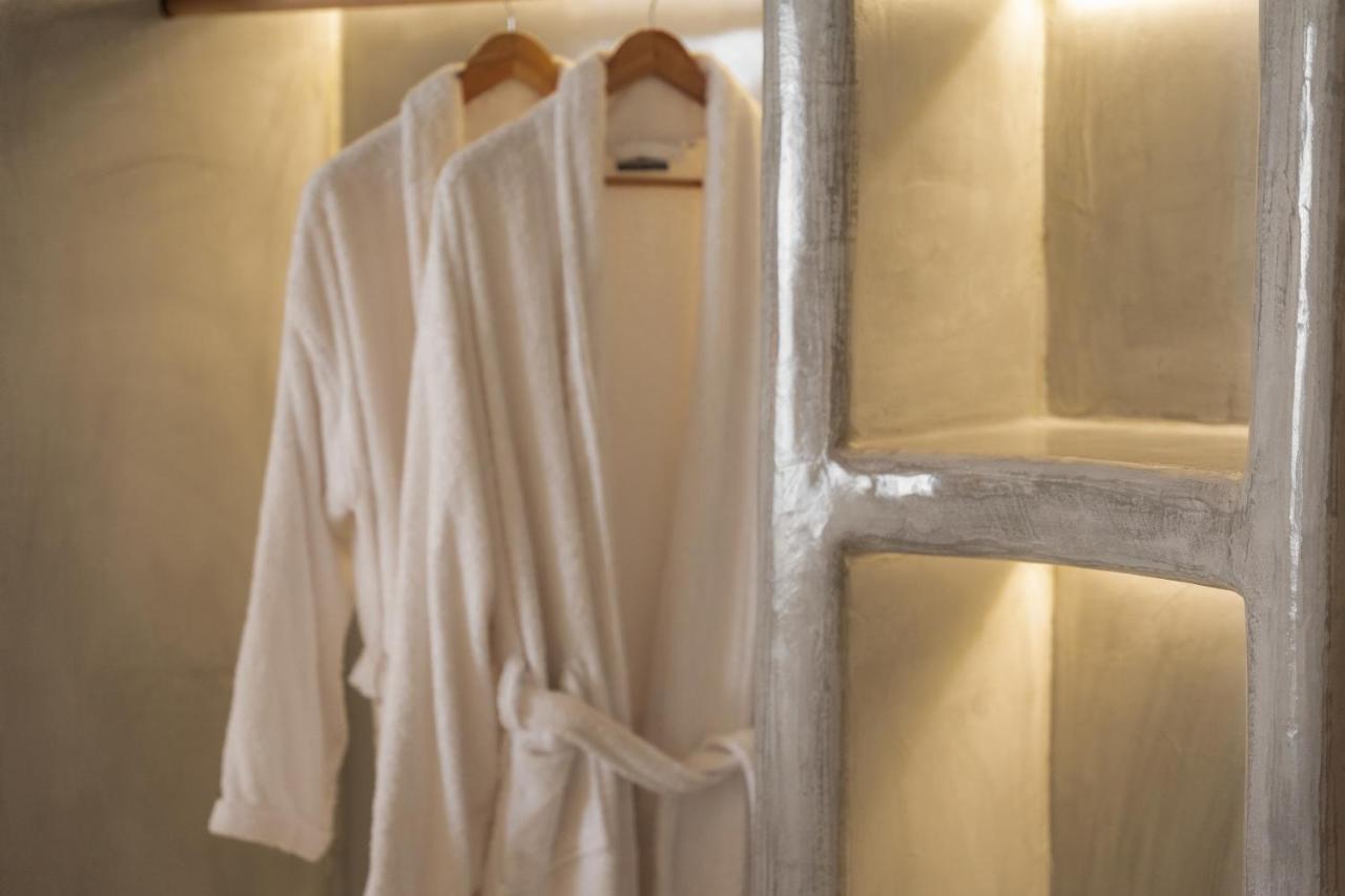 Leon Luxury Suites 易莫洛林 外观 照片